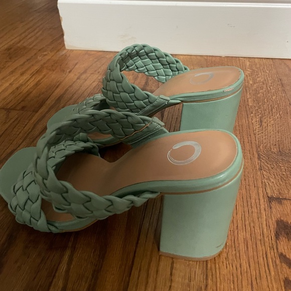 Block heels - Picture 2 of 3